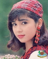 Việt Trinh tái hiện hình ảnh 'người đẹp Tây Đô' sau 20 năm