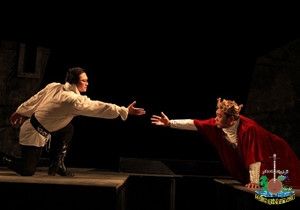 Một cảnh diễn trong vở kịch Hamlet