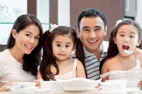 Gia Đình MC Quyền Linh